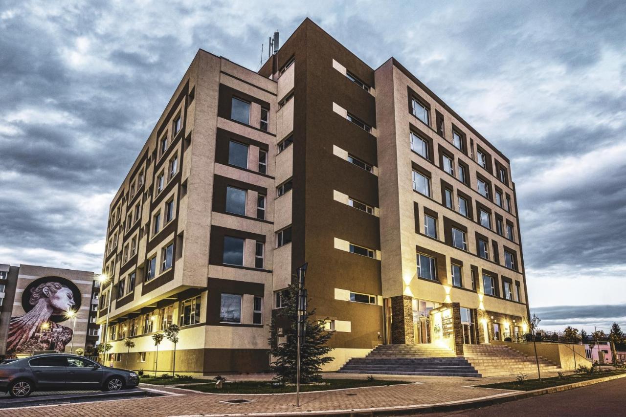 Hotel Fiald & 4*