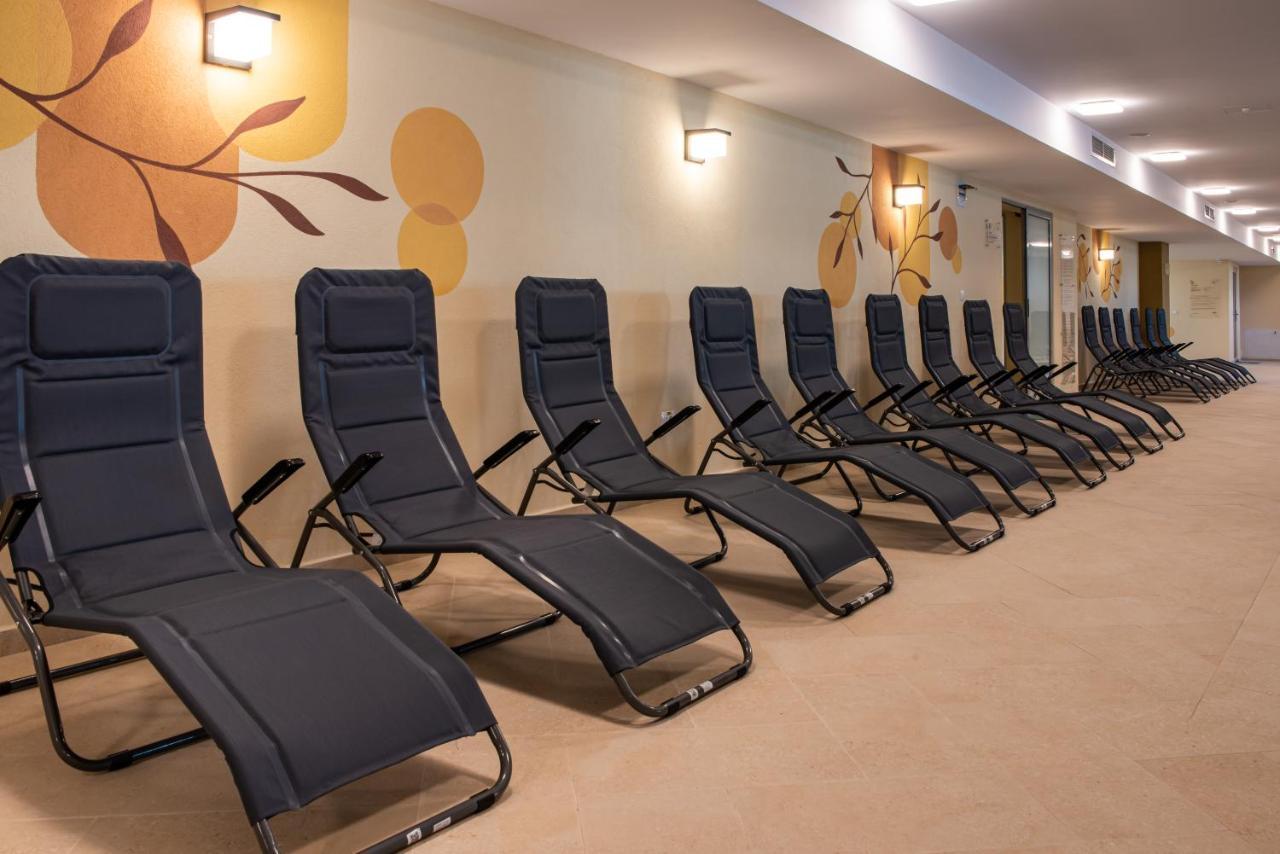 Fiald & Hotel 4*